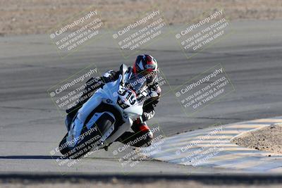 media/Jan-08-2022-SoCal Trackdays (Sat) [[1ec2777125]]/Turn 10 (2pm)/